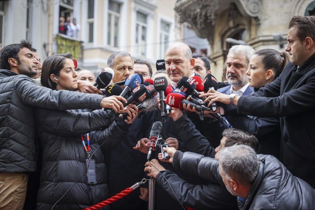 Turkish Interior Minister Süleyman Soylu giving statements to the press this Monday, November 14, after the terrorist attack in Istanbul. Photo: Anadolu.