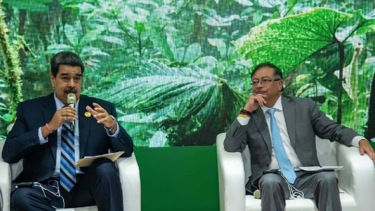Presidents Maduro of Venezuela and Petro of Colombia speak at COP27 in Egypt. Photo: Presidential Press (Colombia). 