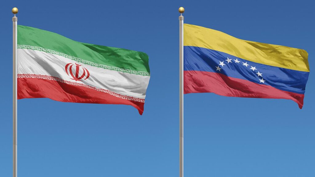 Flag of Iran (left) and flag of Venezuela (right). Photo: Getty Images.