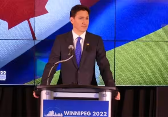 Canadian Prime Minister, Justin Trudeau, speaks at a gathering of the Ukrainian Canadian Congress in a Winnipeg Delta Hotel, on October 28, 2022. Photo: CBC/Google Images.