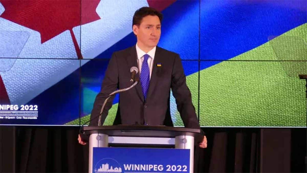 Canadian Prime Minister, Justin Trudeau, speaks at a gathering of the Ukrainian Canadian Congress in a Winnipeg Delta Hotel, on October 28, 2022. Photo: CBC/Google Images.