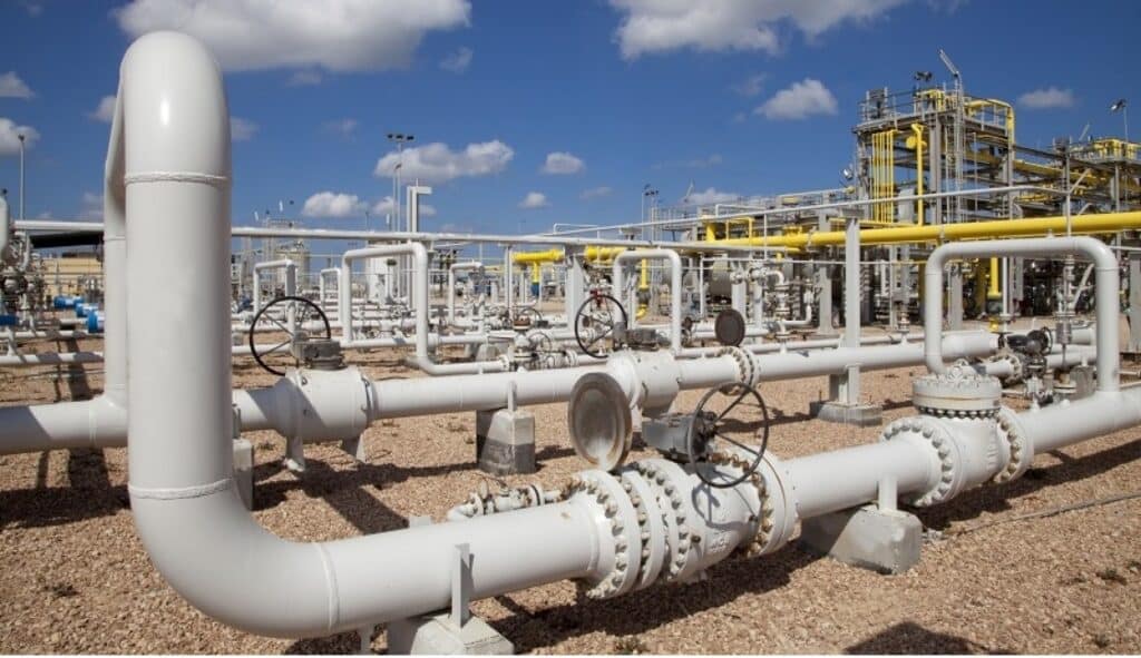 A natural gas plant. Photo: RedRadioVE.