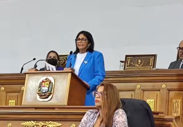 The vice president of Venezuela, Delcy Rodríguez, in the National Assembly for discussion of the Budget Bill 2023. Photo: Twitter/@delcyrodriguezv.