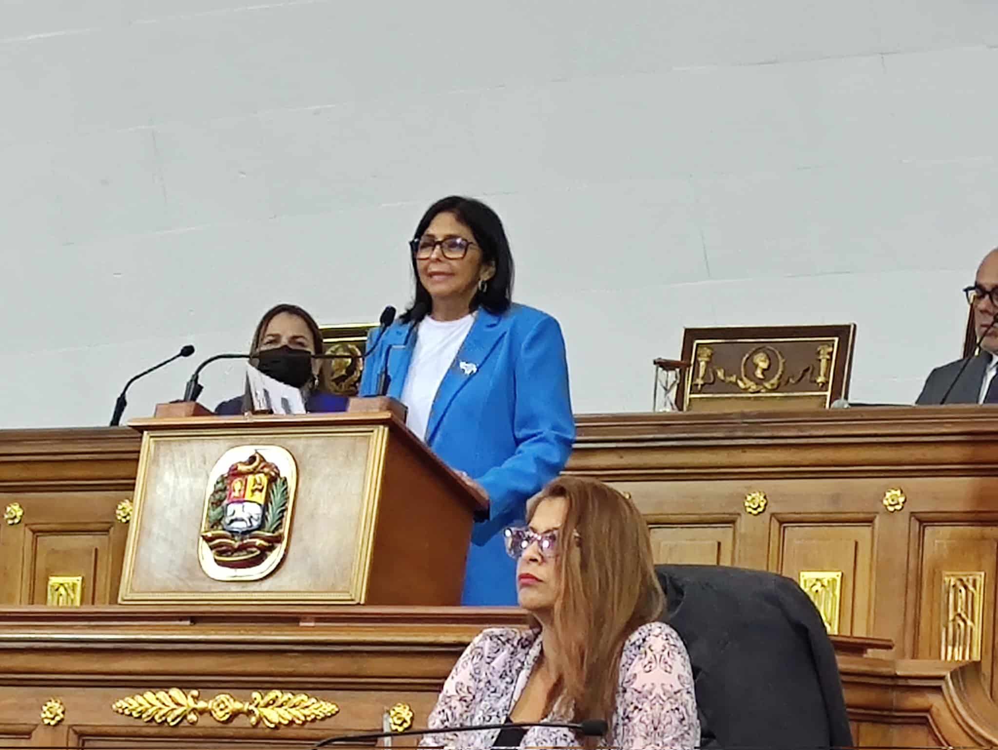 The vice president of Venezuela, Delcy Rodríguez, in the National Assembly for discussion of the Budget Bill 2023. Photo: Twitter/@delcyrodriguezv.