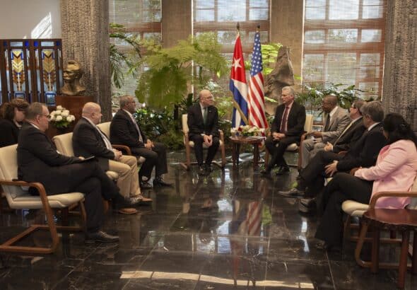 Meeting of Cuban President Miguel Diaz-Canel with US Congress delegation in Havana, Saturday, December 10, 2022. Photo: Twitter/@DiazCanelB.