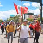 Peruvians marching in the streets.. Photo: Wilson Chilo/Wayka Peru.