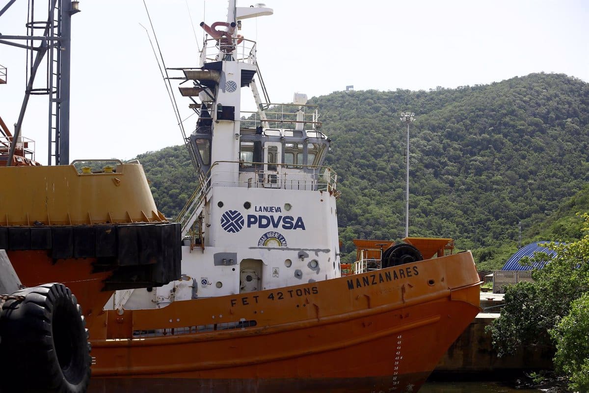 PDVSA oil tanker Manzanares docked in Puerto Cabello, Carabobo state, Venezuela. Photo: Juan Carlos Hernández/Zuma Press/File photo.