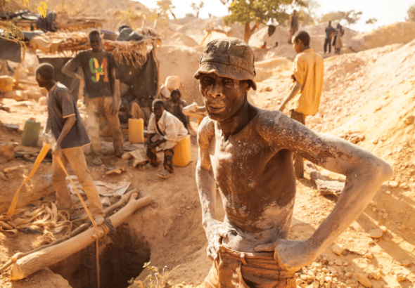 Artisanal gold mining in Burkina Faso. Photo: Hugh Brown