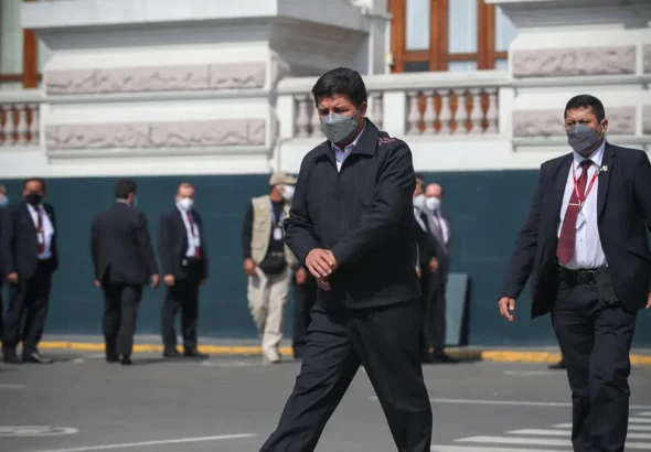 President Pedro Castillo being escorted. Photo: Time News. 