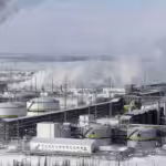 Crude treatment facilities at the Rosneft-owned Vankorskoye oil field in Krasnoyarsk, Russia. Photo: Reuters.