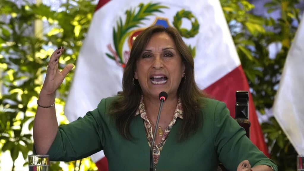 De facto president of Perú, Dina Boluarte. Photo: Martin Mejia/AP.