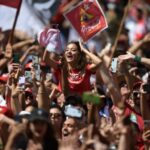 Lula da Silva’s supporters cheer as he arrives for his inauguration ceremony as Brazil’s new president, Brasilia, Jan. 1, 2023. File photo.