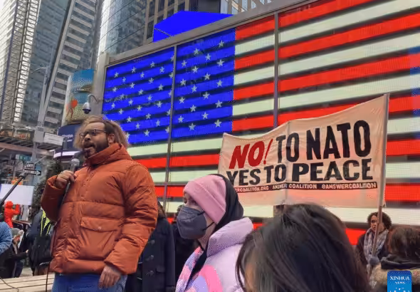 A man delivers a speech during a rally at Times Square in New York, the United States, Jan. 14, 2023. Photo: Ziyu Julian Zhu/Xinhua.