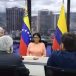 Venezuelan Vice President Delcy Rodríguez, accompanied by Agriculture Minister Wilmer Castro Soteldo and SENIAT Superintendent José David Cabello, in meeting with Colombian ministers and representatives. Photo: Alba Ciudad.
