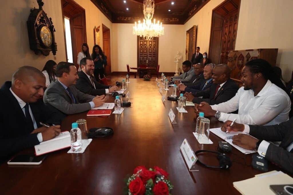 Meeting between Venezuelan Foreign Minister Yvan Gil and heads of diplomatic missions of Caribbean countries in Venezuela, at Casa Amarilla, Caracas, on January 20, 2023. Photo: Twitter/@yvangil.