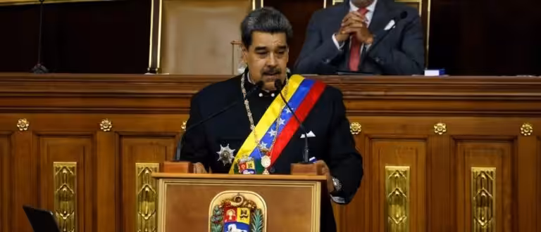 President Nicolás Maduro delivers a report on Venezuela's economy. Photo: Presidential Press.