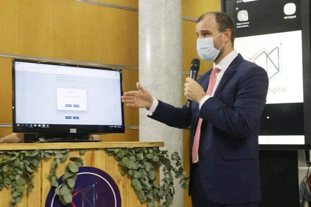 Román Maniglia, president of the Bank of Venezuela and deputy minister of Digital Economy, Banking, Insurance, and Securities, at a conference. File photo.