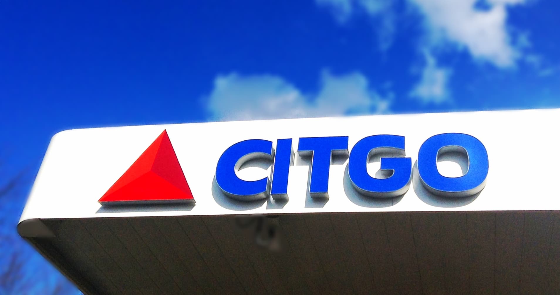 CITGO logo on a gas station in the US. Photo: Mike Mozart/Flickr (CC BY 2.0).