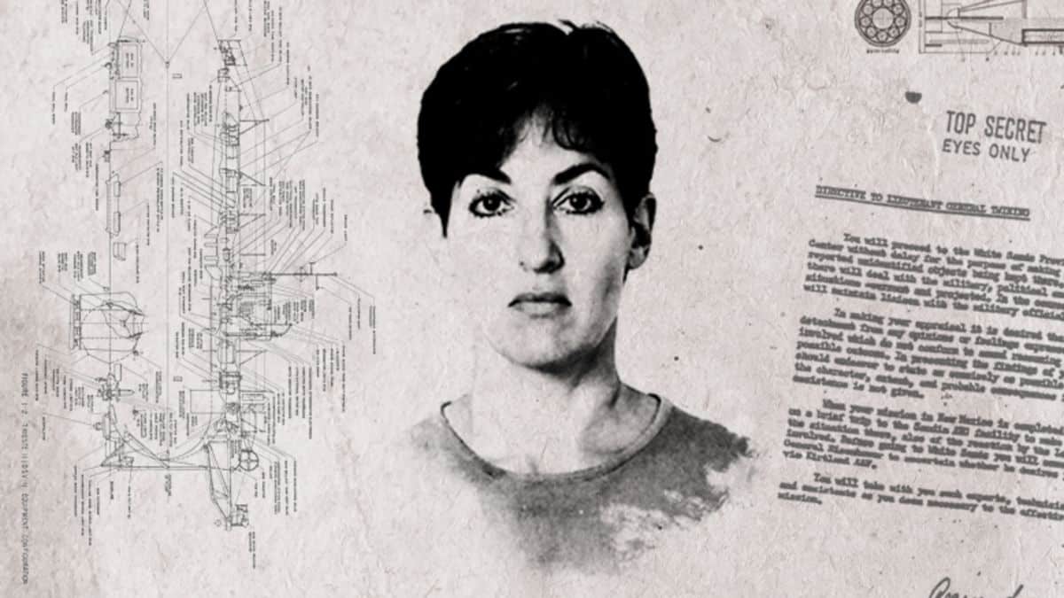 Photo composition in sepia with the face of Ana Belén Montes, a document labeled “top secret” and another sheet of paper containing a complex diagram. Photo: CNN.