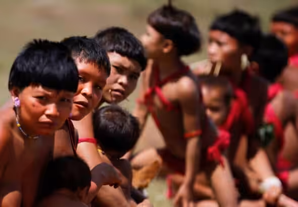 Young members of the indigenous Yanomami tribe in the state of Roraima, Brazil. Photo: Reuters/Adriano Machado. 