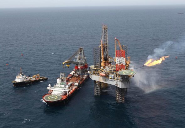 Offshore gas platform with a tanker docked on it. Photo: BNamericas/file photo.