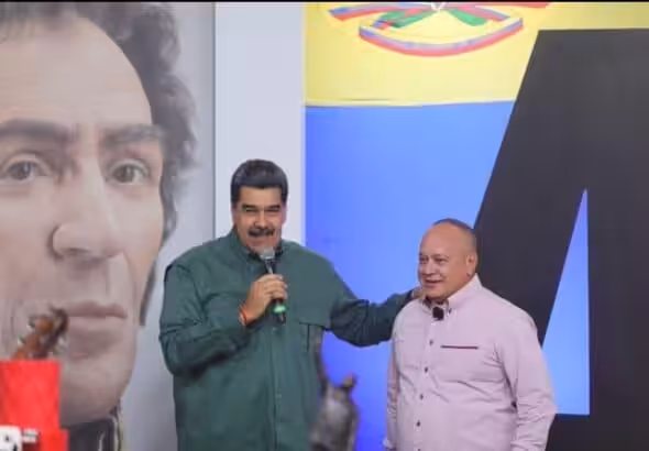 Venezuelan President Nicolás Maduro (left) and Deputy Diosdado Cabello (right). Photo: Twitter/@VTVcanal8.