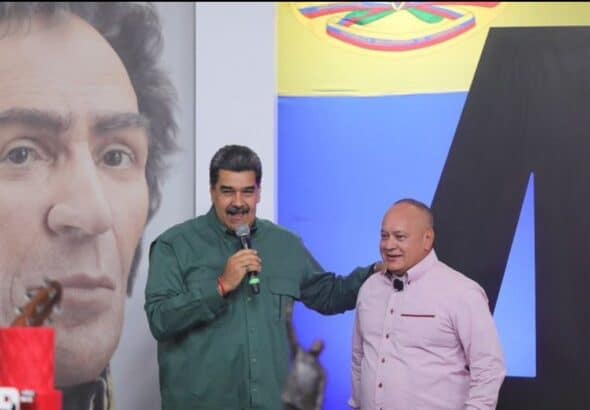 Venezuelan President Nicolás Maduro (left) and Deputy Diosdado Cabello (right). Photo: Twitter/@VTVcanal8.