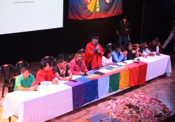 CONAIE leader, Leonidas Iza, giving his speech during the talks with the Ecuadorian government. Photo: CONAIE.