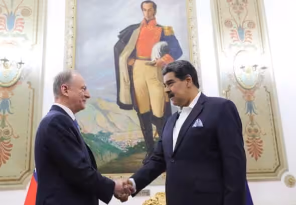 Venezuelan President Nicolas Maduro (right) and Russian Secretary of the Security Council Nikolai Patrushev (left) shaking hands during the official visit of the top Russian official to Venezuela's Miraflores Palace, Caracas, February 28. Photo: Venezuela's Presidential Press.