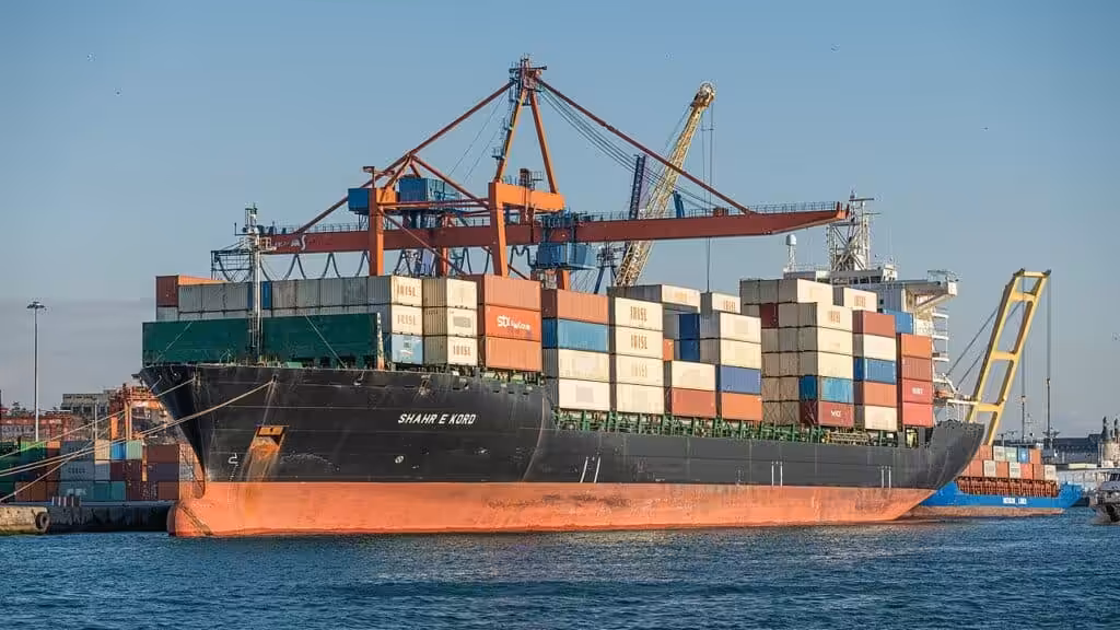 Iranian merchant ship Shahr E-Kord docked in the Istanbul port. Photo: A.Savin/Europa Press via Wikipedia/File photo.