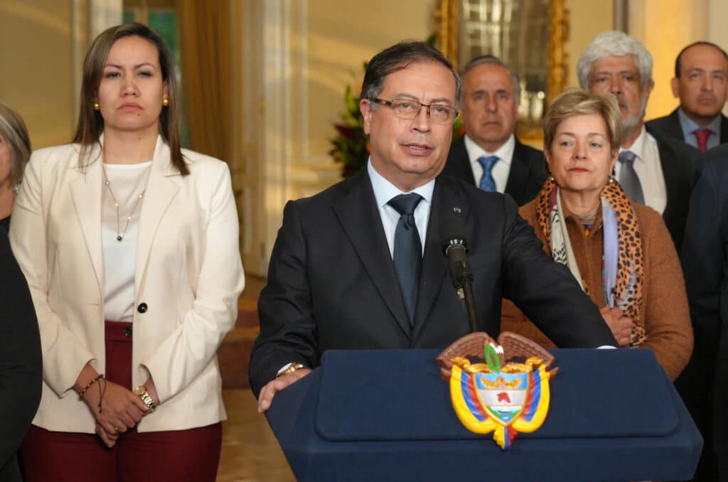 Colombian President Gustavo Petro with part of his cabinet while he announced changes in three ministries at Palacio de Nariño, February 27, 2023. Photo: Colombian Presidency.