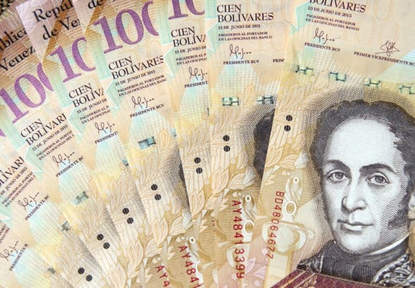 100 bolívar bills. File photo.