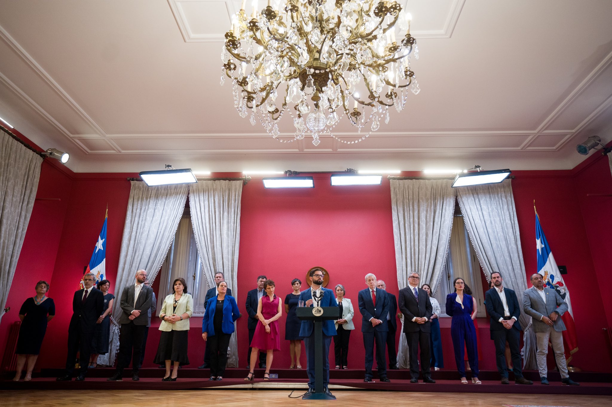 Chilean President Gabriel Boric standing in front of his new cabinet. Photo: Twitter/@GabrielBoric.