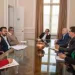 Colombian President Gustavo Petro meets with leaders of the ex-guerrilla organization FARC in Casa de Nariño, March 22, 2023. Photo: Twitter/@infopresidencia.
