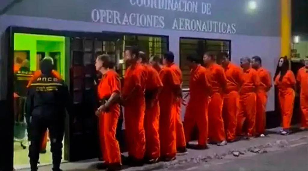 Detainees in the PDVSA-Crypto corruption case waiting to be charged for different crimes. Photo: VTV video footage capture.