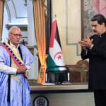 Sahrawi Arab Democratic Republic president, Brahim Ghali (left), and Venezuelan president, Nicolás Maduro (right), during a formal ceremony at Miraflores Palace in Caracas. Photo: Presidential Press.