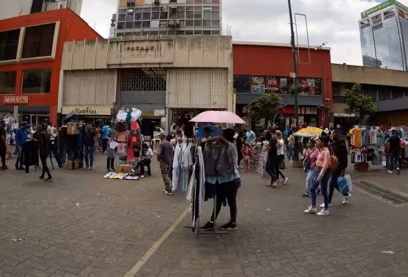 Street vendor in Venezuela. Photo: Luis Morillo/Crónica Uno.