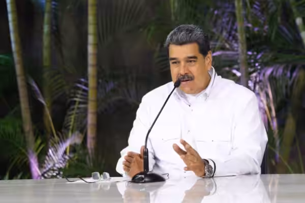 Venezuelan President Nicolás Maduro on Spanish economist and journalist Alfredo Serrano Mancilla's show La Pizarra, March 11, 2023. Photo: Presidential Press.