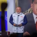 Featured image: PSUV vice president Diosdado Cabello in his TV program Con El Mazo Dando. Photo: Twitter/@RedRadioVe.