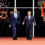 Russian Foreign Minister Sergey Lavrov (left) and Brazilian Foreign Minister Mauro Vieira (right) walking after a meeting in Brasilia, Brazil, April 17, 2023. Photo: Ueslei Marcelino/Reuters.