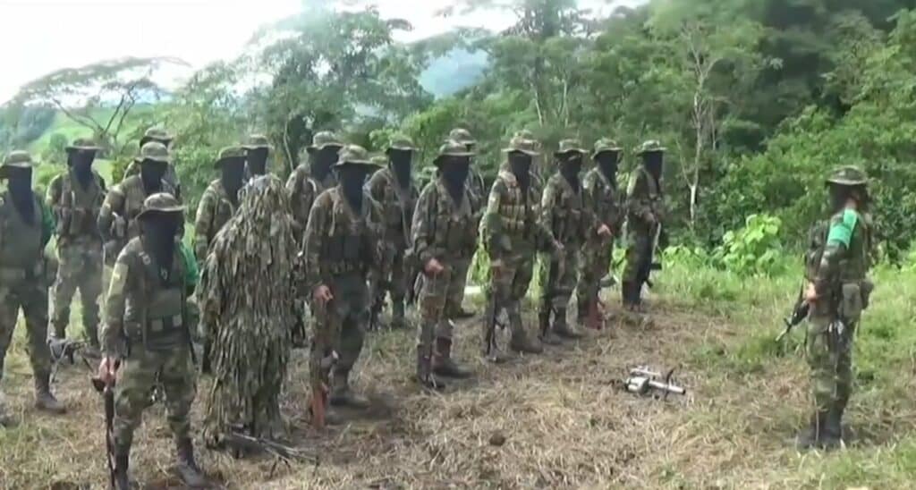Paramilitary group in Colombia. Photo: File photo.