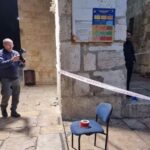 This picture shows the body a 26-year-old Palestinian fatally shot by Israeli forces in front of the Chain Gate to the al-Aqsa Mosque compound in the occupied Old City of al-Quds on March 31, 2023. Photo: Safa.