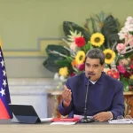 Venezuelan President Nicolás Maduro signs the Asset Forfeiture Law at Miraflores Palace, Caracas, April 27, 2023. Photo: Presidential Press.