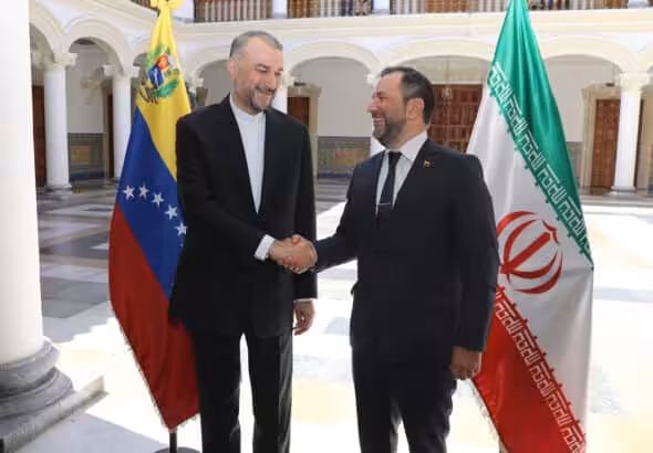 The foreign ministers of Iran and Venezuela, Hosein Amir Abdolahian (left) and Yvan Gil (right) and , respectively, meet in Caracas, Venezuela, February 3, 2023. Photo: Islamic Republic of Iran Ministry of Foreign Affairs.