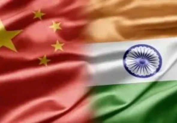 The Chinese and Indian flags. Photo: The International.