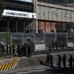 Ecuadorian army blocking the access to the National Assembly after the controversial decision of President Lasso to dissolve it, May 17, 2023. Photo: Jose Jacome/EFE.