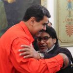 Venezuelan President Nicolás Maduro (left) greeting with a hug Venezuelan Communist Party's general secretary Óscar Figuera (right) at Miraflores Palace. Photo: Factores de Poder/File photo.