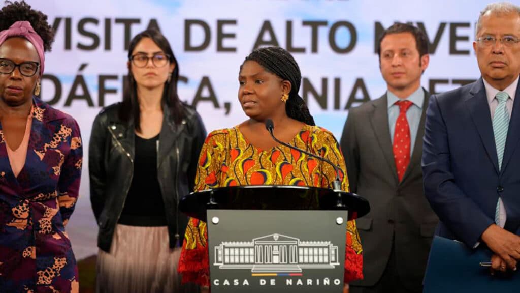 Colombian Vice President Francia Márquez addresses the press about her recent visits to Ethiopia, South Africa, and Kenya. Photo: Vice Presidency of Colombia.