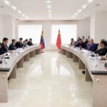 Meeting between the Communist Party of China's delegation led by Li Mingxiang and Venezuela's PSUV delegation led by Diosdado Cabello, held in Caracas this Tuesday, May 16, 2023. Photo: PSUV.