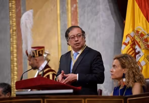 Colombian President Gustavo Petro speaks before the Spanish Congress. Photo: RTVE.